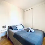 Gmc Turistics - The Picasso Neighborhood House