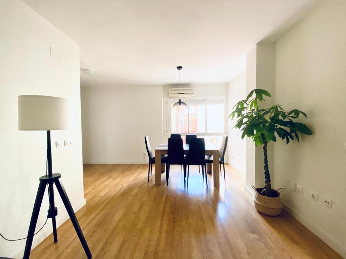 Gmc Turistics - The Picasso Neighborhood House Appartement